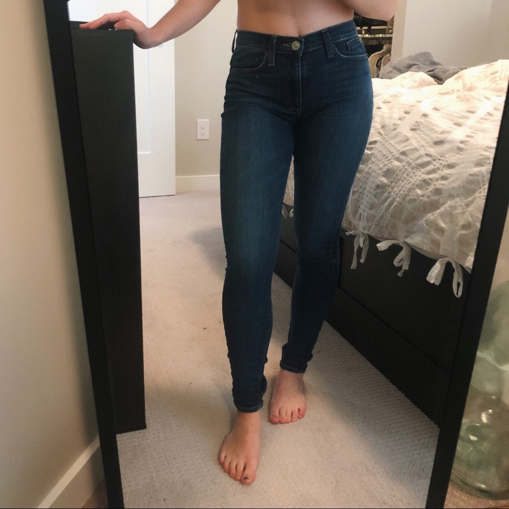 HUDSON Barbara High Waist Super Skinny Jean